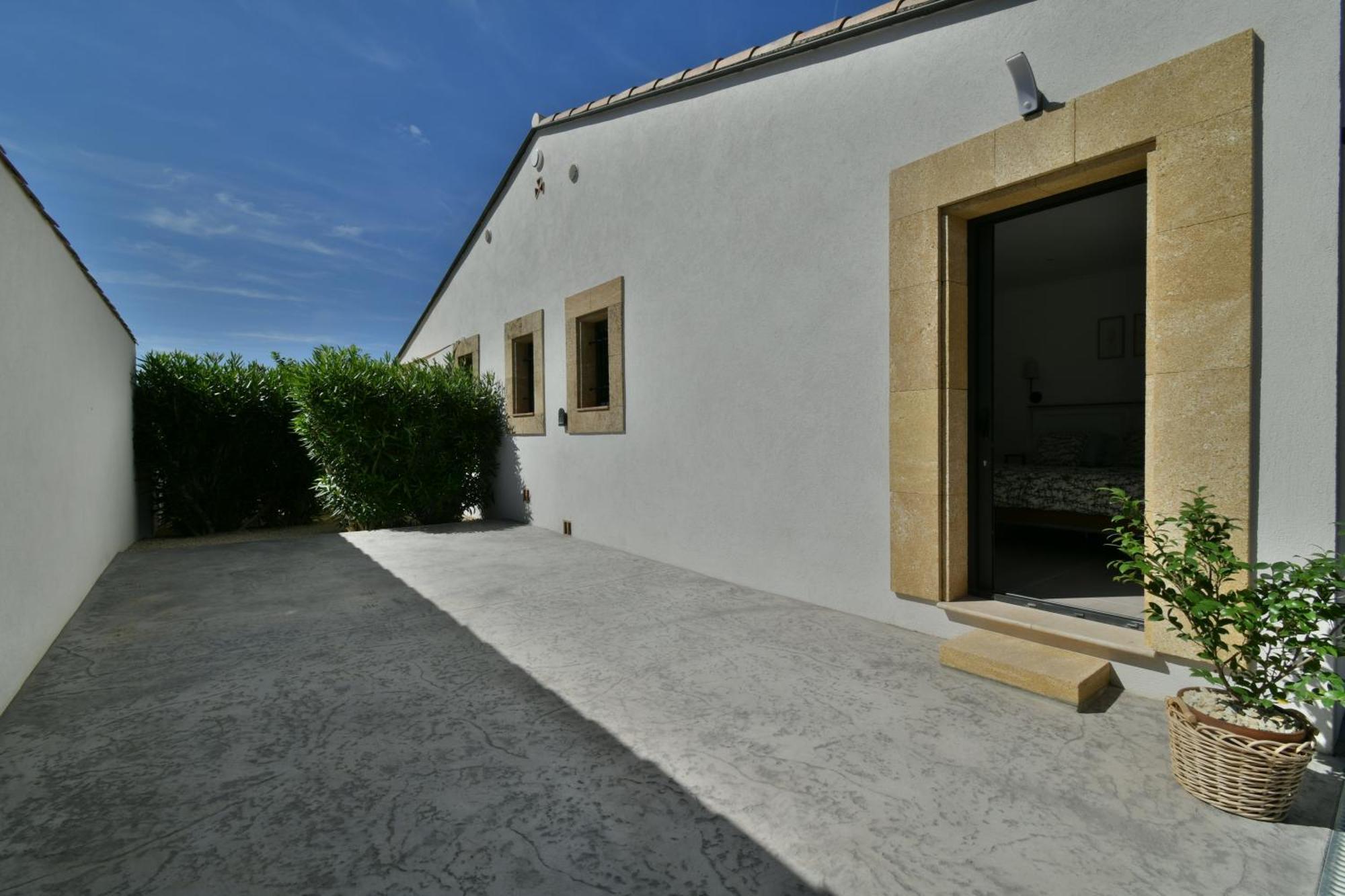Une Nuit En Luberon Puyvert Ngoại thất bức ảnh