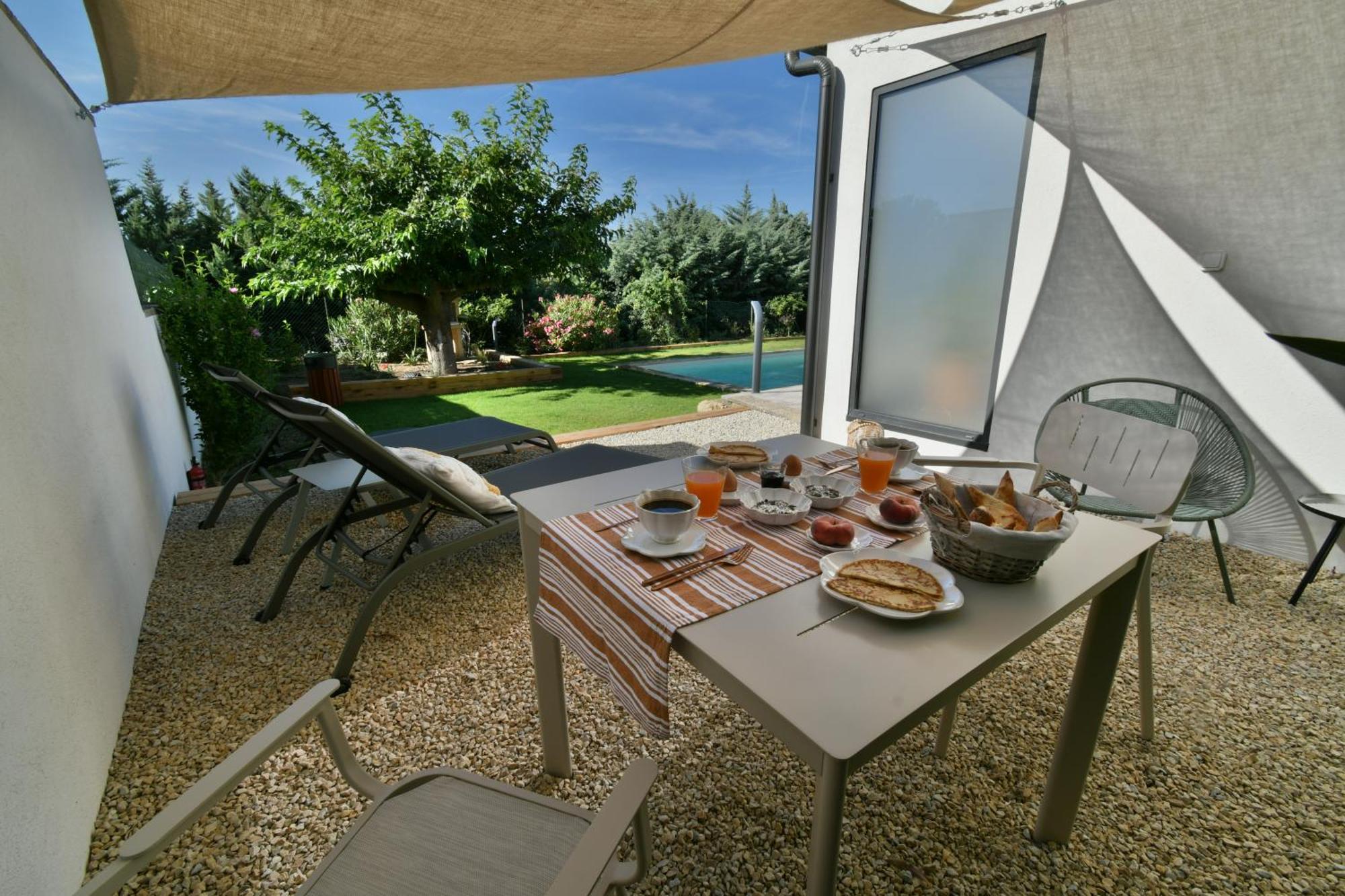 Une Nuit En Luberon Puyvert Ngoại thất bức ảnh
