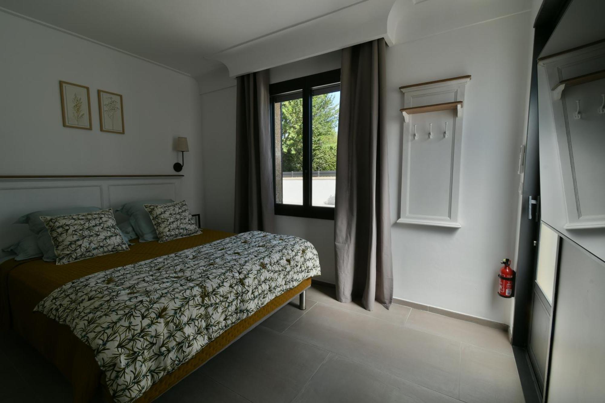 Une Nuit En Luberon Puyvert Ngoại thất bức ảnh