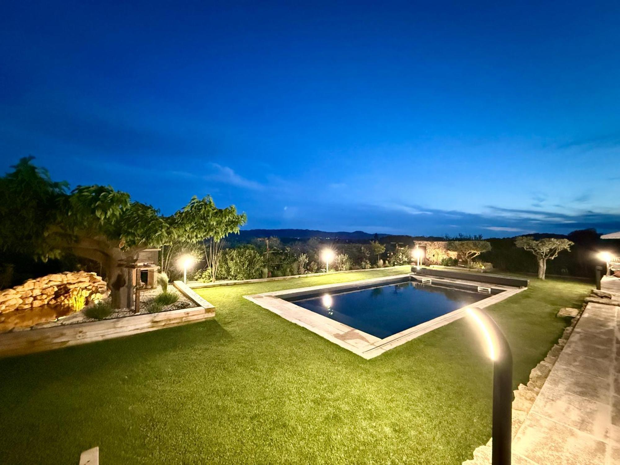 Une Nuit En Luberon Puyvert Ngoại thất bức ảnh