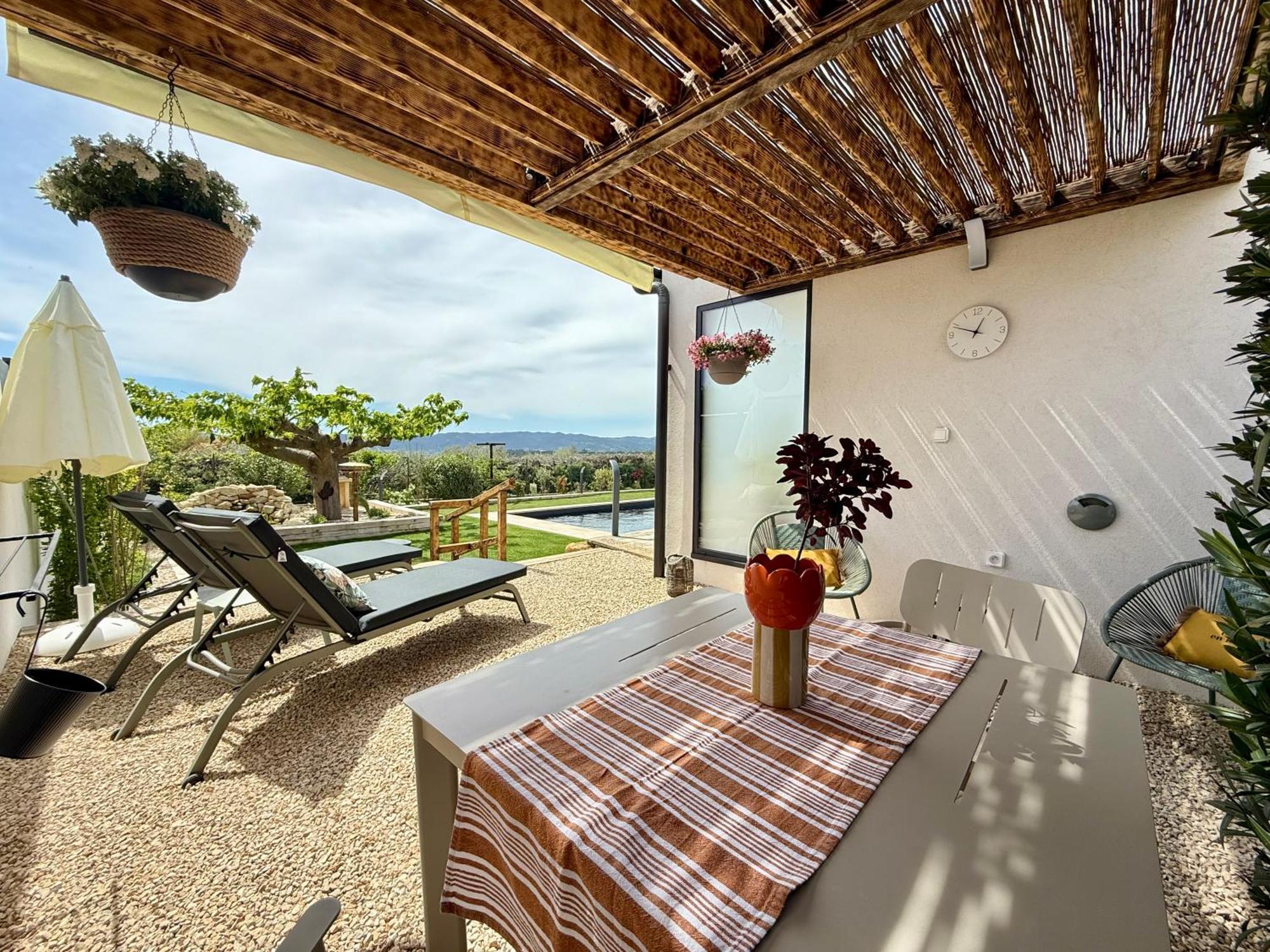 Une Nuit En Luberon Puyvert Ngoại thất bức ảnh